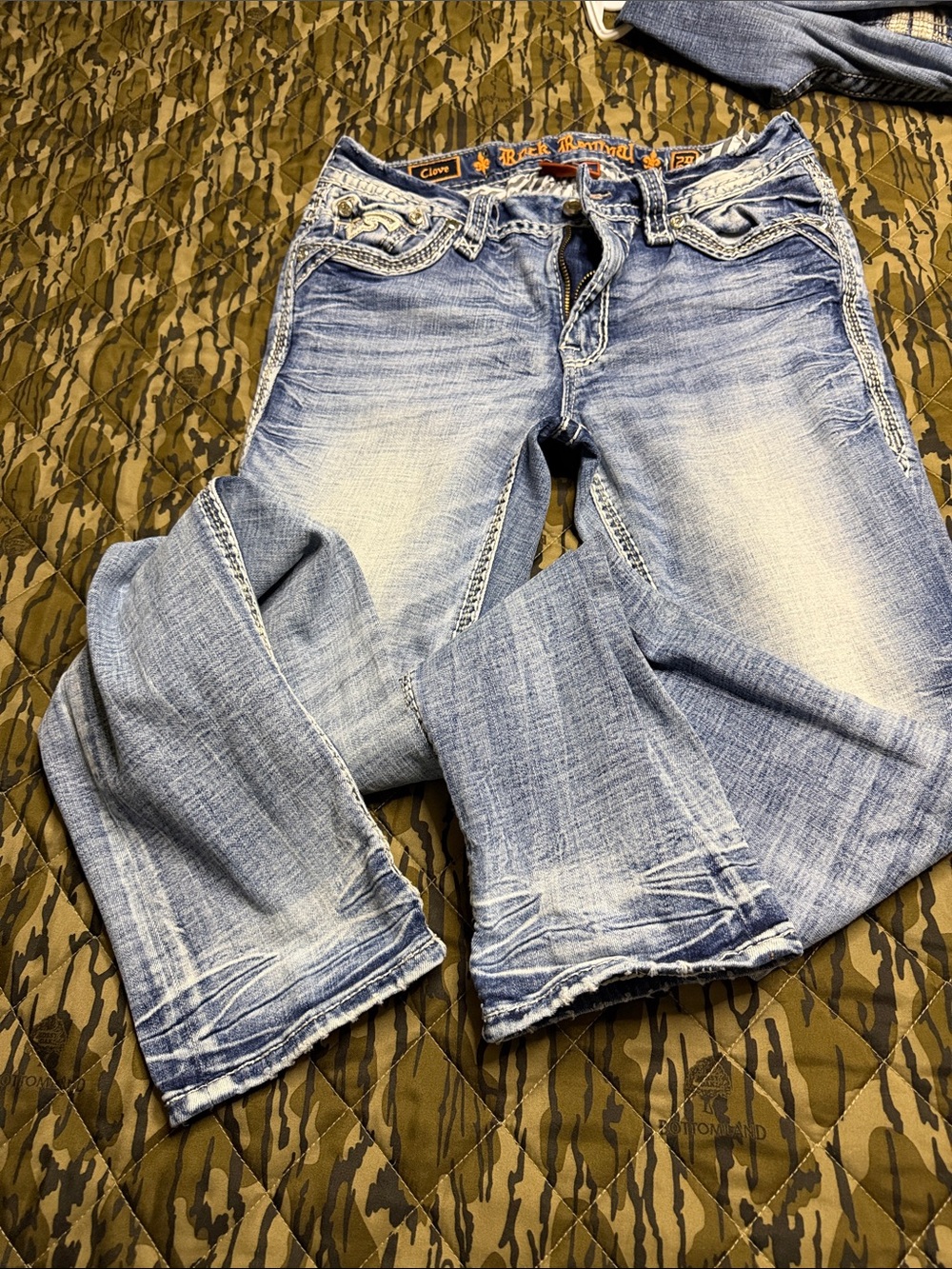 Rock Revival Women's Light Blue Boot Cut Jeans 29x34